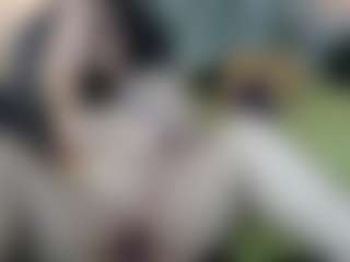 Salmamilf's Live Sex Cam Show