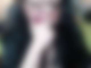 Salmamilf's Live Sex Cam Show