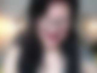 Salmamilf's Live Sex Cam Show