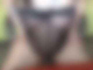 Salmamilf's Live Sex Cam Show