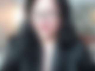 Salmamilf's Live Sex Cam Show