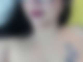 Salmamilf MILF webcam performer live streaming