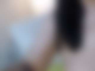 Salmamilf's Live Sex Cam Show