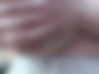 Salmamilf's Live Sex Cam Show