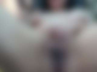 Salmamilf's Live Sex Cam Show