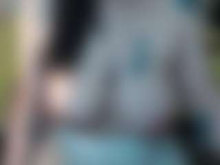 Salmamilf's Live Sex Cam Show