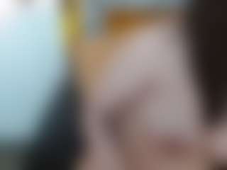 Salmamilf's Live Sex Cam Show