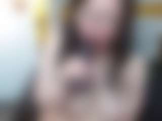Salmamilf's Live Sex Cam Show