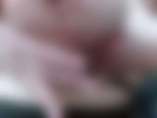 Salmamilf's Live Sex Cam Show