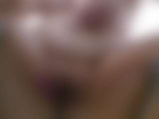 Salmamilf's Live Sex Cam Show