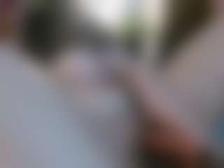 Salmamilf MILF webcam performer live streaming