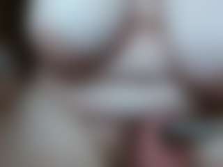 Salmamilf MILF webcam performer live streaming