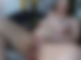 Salmamilf's Live Sex Cam Show