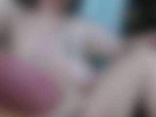 Salmamilf's Live Sex Cam Show