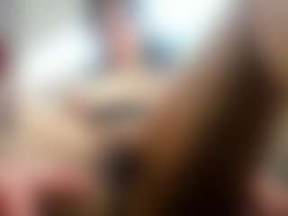 Salmamilf's Live Sex Cam Show