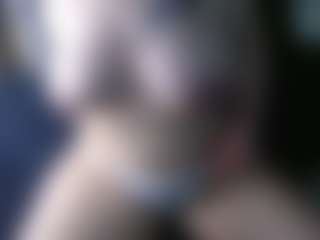 Salmamilf's Live Sex Cam Show