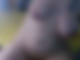 Live cam show with Salmamilf - Dildo on chickslive.net