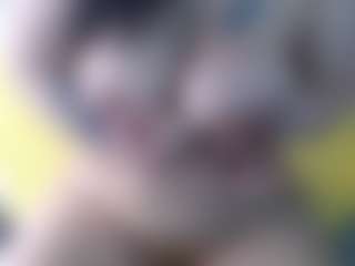 Live cam show with Salmamilf - Shaved Pussy Mature on eurowanks.com
