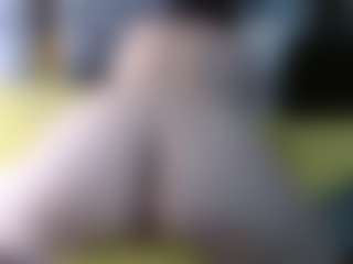 Live cam show with Salmamilf - Strip Mature on TottyGirls