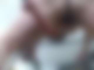 Salmamilf's Live Sex Cam Show