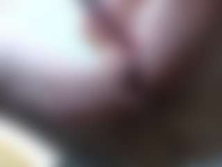 Salmamilf's Live Sex Cam Show