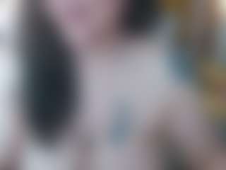 Salmamilf's Live Sex Cam Show