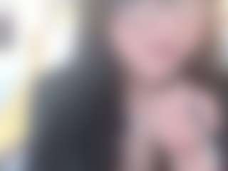 Salmamilf's Live Sex Cam Show