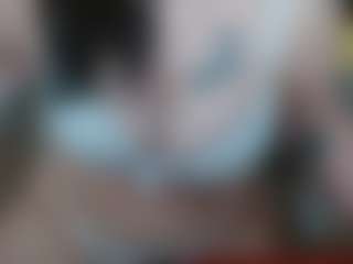 Salmamilf's Live Sex Cam Show