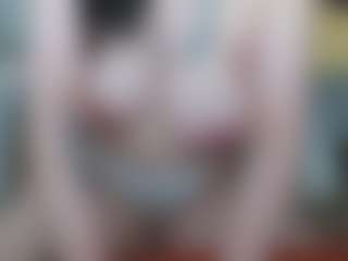 Salmamilf's Live Sex Cam Show
