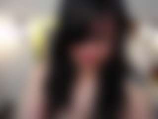 Live cam show with Salmamilf - Fingers on Camsoda