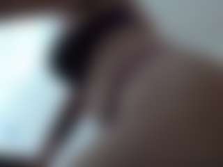 Live cam show with Salmamilf - Blowjob Mature on Camsoda