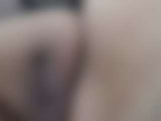 Salmamilf's Live Sex Cam Show