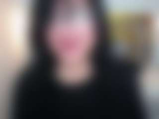 Salmamilf's Live Sex Cam Show