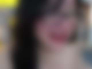 Salmamilf's Live Sex Cam Show