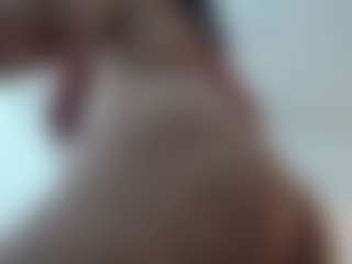 Salmamilf's Live Sex Cam Show