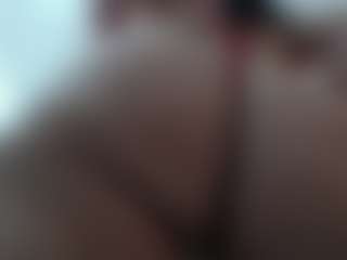 Salmamilf's Live Sex Cam Show