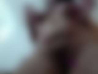 Salmamilf's Live Sex Cam Show