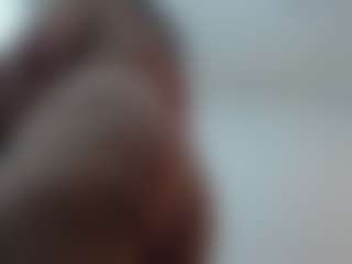 Salmamilf's Live Sex Cam Show