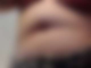 Salmamilf's Live Sex Cam Show