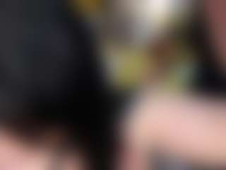 Salmamilf's Live Sex Cam Show