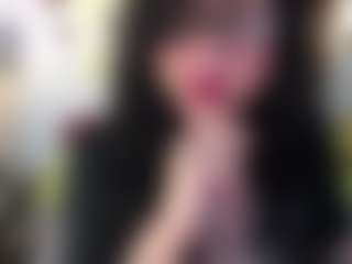 Live cam show with Salmamilf - Squirt Mature on Camming Site