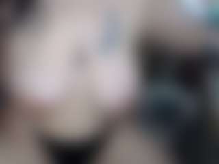Salmamilf's Live Sex Cam Show