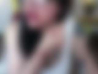 Salmamilf's Live Sex Cam Show