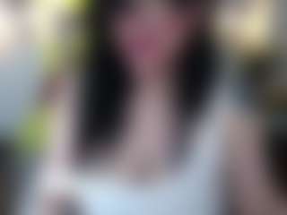 Salmamilf's Live Sex Cam Show