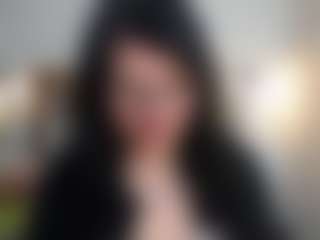 Salmamilf's Live Sex Cam Show