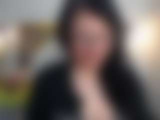 Salmamilf's Live Sex Cam Show