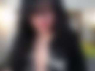 Salmamilf's Live Sex Cam Show