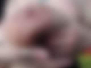 Salmamilf's Live Sex Cam Show