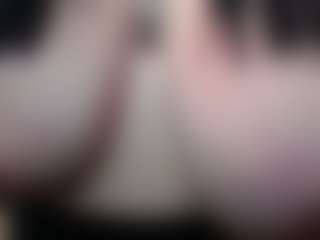 Salmamilf's Live Sex Cam Show