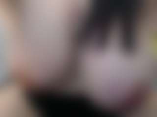 Salmamilf's Live Sex Cam Show